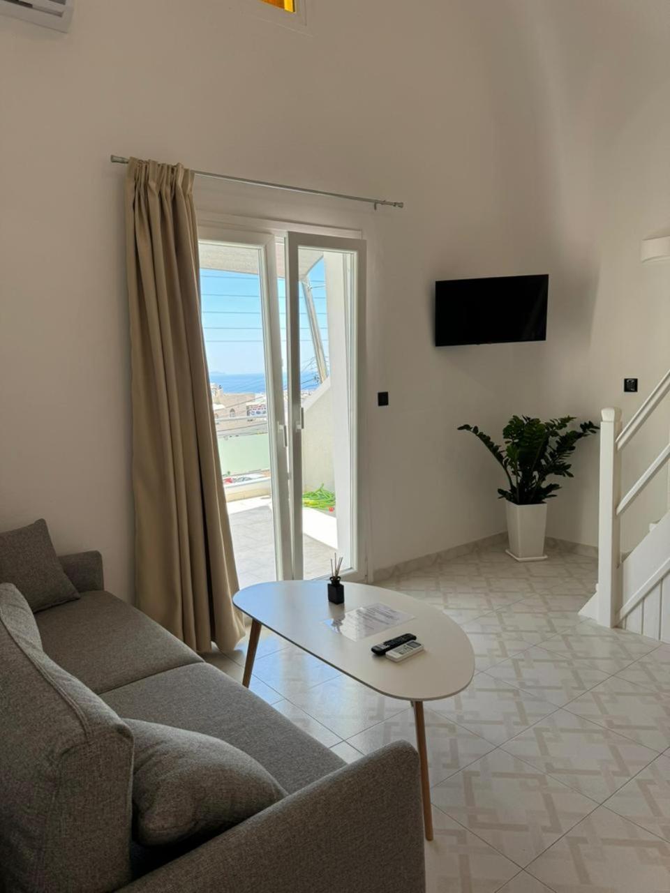 Gervi Suites Fira  Exterior foto