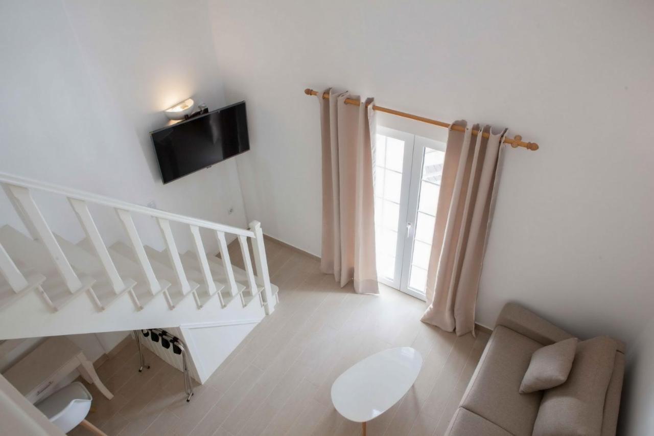 Gervi Suites Fira  Exterior foto